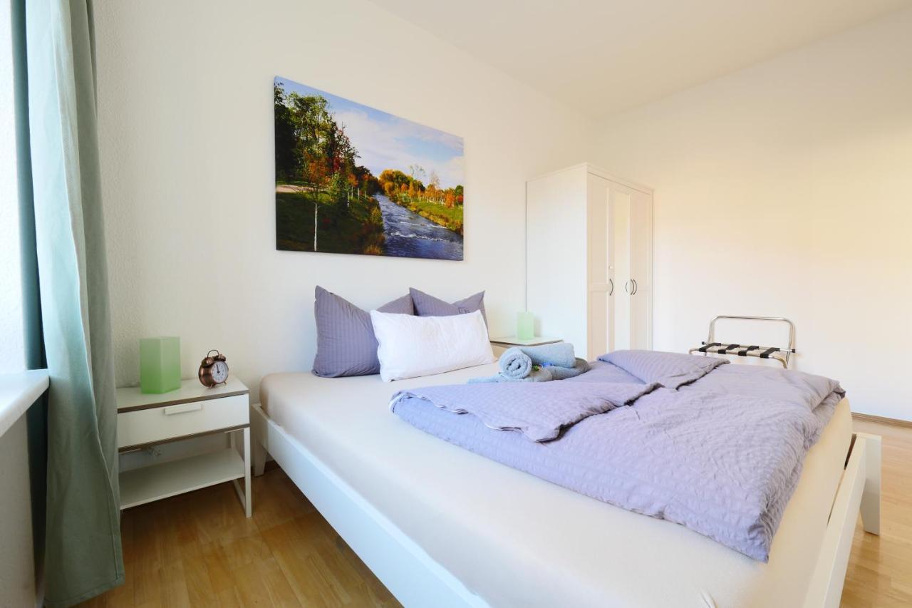 Wohnung Mit Blick Auf Die Zitadelle Petersberg - 3 Zimmer Erfurt Esterno foto
