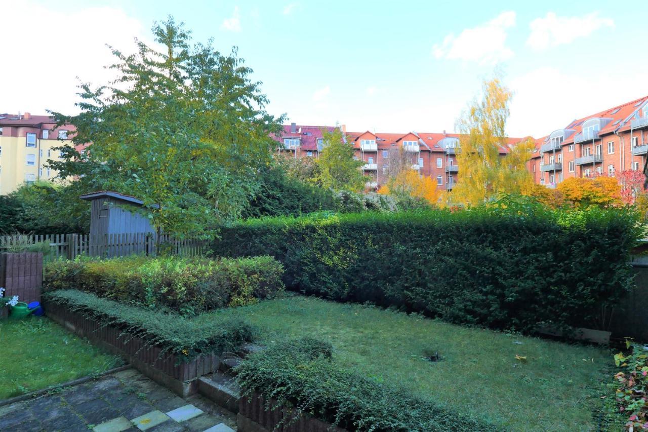 Wohnung Mit Blick Auf Die Zitadelle Petersberg - 3 Zimmer Erfurt Esterno foto