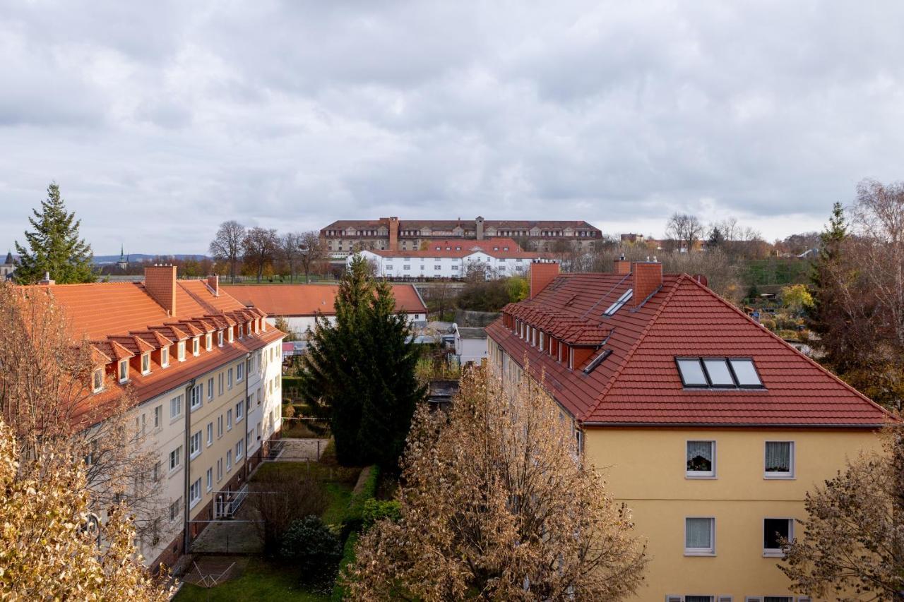 Wohnung Mit Blick Auf Die Zitadelle Petersberg - 3 Zimmer Erfurt Esterno foto
